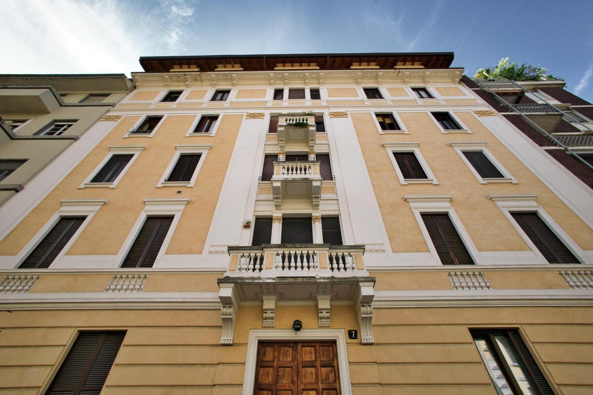 Lattanzio Charming Suite - Porta Romana Mm3 Милан Экстерьер фото